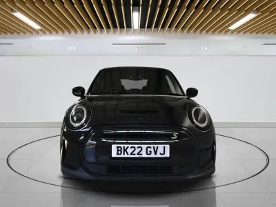 Used Mini Cooper SE Hatch 135 kW (184 HP) 2022 Black Hatchback