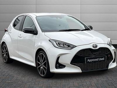 Used Toyota Yaris Hybrid Sport 116 HP (85 kW) 2023 White Hatchback