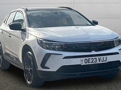 Used Vauxhall Grandland X 131 HP (96 kW) 2023 White SUV