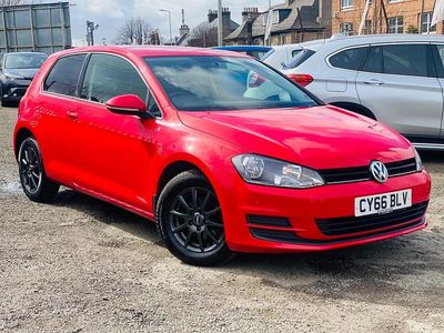 Used VW Golf VII S 2016 Red Hatchback
