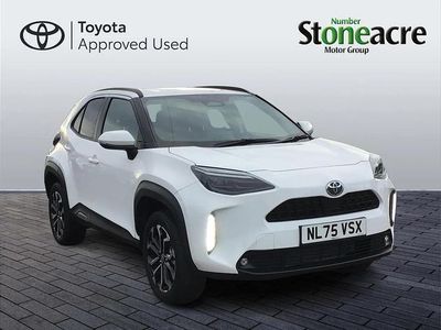 White New 2025 Toyota Yaris Cross Design SUV | £24,500 (Fair price)