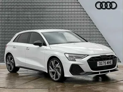Used Audi A3 Black Edition 147 HP (108 kW) 2025 White Hatchback