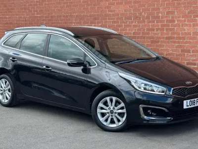 Używany Kia Ceed 2018 Czarny Hatchback