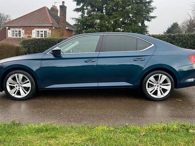 Used Skoda Superb SE L Executive 150 HP (110 kW) 2018 Blue Hatchback