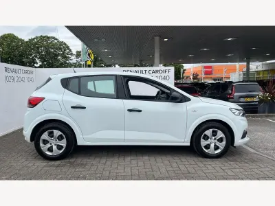 Used Dacia Sandero Essentiel 2021 White Hatchback