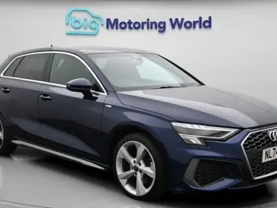 Used Audi A3 Sportback e-tron S-Line 204 HP (150 kW) 2024 Blue Hatchback