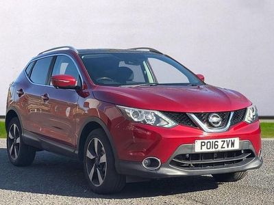 Used Nissan Qashqai N-TEC 115 HP (84 kW) 2016 Red SUV