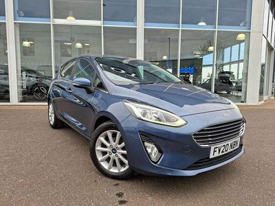 Usado Ford Fiesta Titanium 95 HP (69 kW) 2020 Azul Citadino
