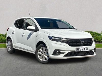 Begagnad Dacia Sandero Comfort 100 HK (73 kW) 2023 Vit Halvkombi
