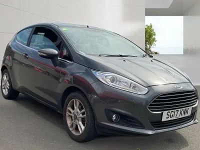 Used Ford Fiesta Zetec 82 HP (60 kW) 2017 Grey Hatchback