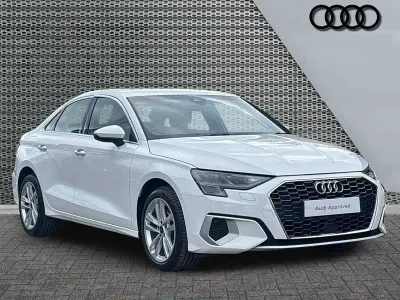 Używany Audi A3 Sport 110 KM (80 kW) 2022 Biały Sedan/Limuzyna