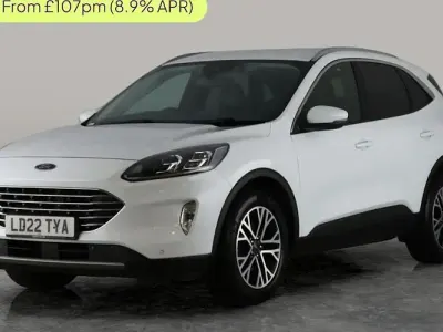 Used Ford Kuga Titanium 120 HP (88 kW) 2021 White SUV