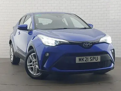 Second-hand Toyota C-HR 122 CP (89 kW) 2021 Albastru SUV