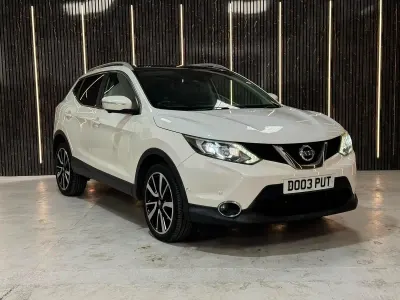 Used Nissan Qashqai Tekna 130 HP (95 kW) 2014 White SUV