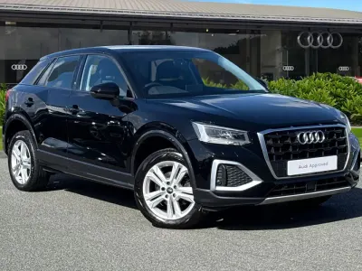 Begagnad Audi Q2 Sport 110 HK (80 kW) 2023 Svart SUV