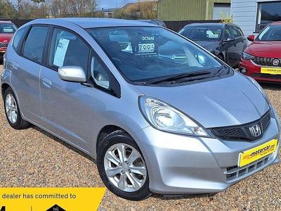 Used Honda Jazz ES 99 HP (72 kW) 2013 Hatchback