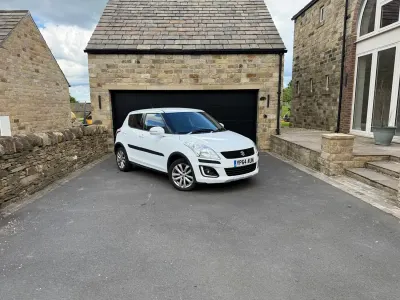 Używany Suzuki Swift SZ4 94 KM (69 kW) 2014 Biały Hatchback