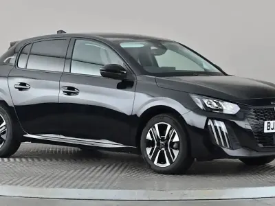 Used Peugeot 208 Allure 101 HP (74 kW) 2025 Black Hatchback