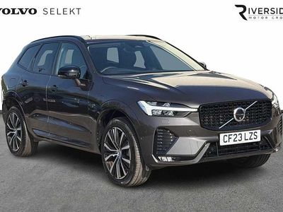 Used Volvo XC60 Ultimate 250 HP (183 kW) 2023 Platinum grey SUV