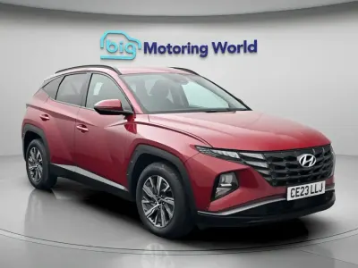 Used Hyundai Tucson SE 150 HP (110 kW) 2023 Red SUV
