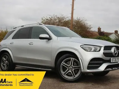 Käytetty Mercedes GLE300 AMG Line Premium 2020 Hopea Farmari