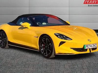 Used MG Cyberster 375 kW (510 HP) 2024 Yellow Cabriolet