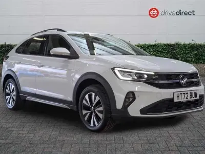 Begagnad VW Taigo Life 2023 Vit SUV