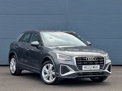 Usado Audi Q2 S-Line 110 CV (80 kW) 2022 Gris SUV