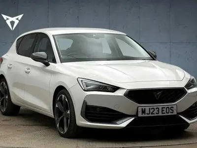 Used Cupra Leon 150 HP (110 kW) 2023 White Hatchback