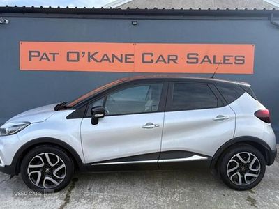 Used Renault Captur Iconic 90 HP (66 kW) 2018 Silver/black SUV