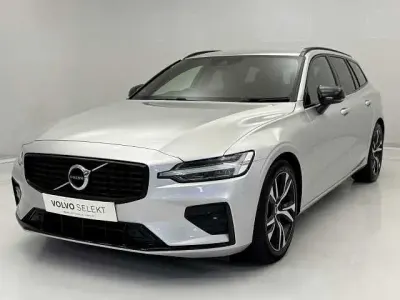 Used Volvo V60 R-Design 161 HP (118 kW) 2022 Estate