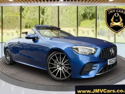 Gebraucht Mercedes E220 AMG Line Premium 2022 Blau Cabrio