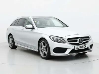 Używany Mercedes C220 AMG Line Premium Plus 170 KM (125 kW) 2018 Srebrny Kombi