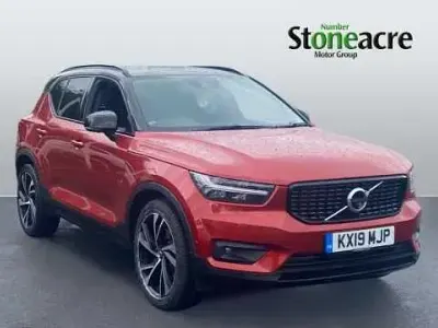 Used Volvo XC40 R-Design 188 HP (138 kW) 2019 Red SUV