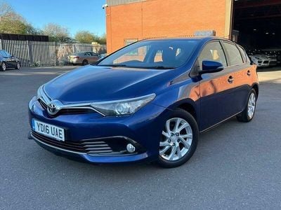 Used Toyota Auris 116 HP (85 kW) 2016 Blue