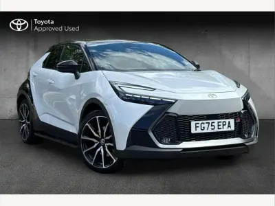 Used Toyota C-HR Sport 223 HP (164 kW) 2025 Platinum white SUV