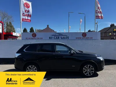 Used Mitsubishi Outlander 150 HP (110 kW) 2014 Black SUV