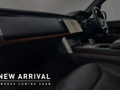 Używany Land Rover Range Rover SE 296 KM (217 kW) 2024 Szary SUV