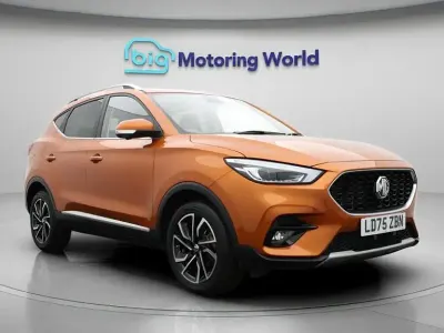 Used MG ZS Exclusive 106 HP (77 kW) 2024 Orange SUV