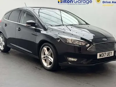 Used Ford Focus Zetec 125 HP (91 kW) 2017 Black Hatchback