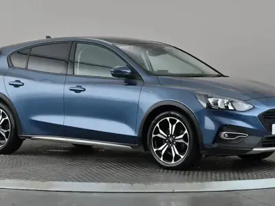 Used Ford Focus Active X 125 HP (91 kW) 2019 Blue Hatchback