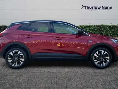 Second-hand Vauxhall Grandland X SRi 130 CP (95 kW) 2019 Roșu SUV