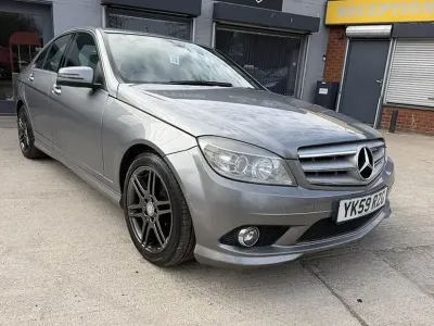 Used Mercedes C220 170 HP (125 kW) 2009 Silver Sedan