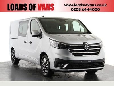 New Renault Trafic 168 HP (123 kW) 2025 Grey MPV
