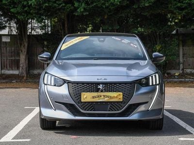 Peugeot e-208