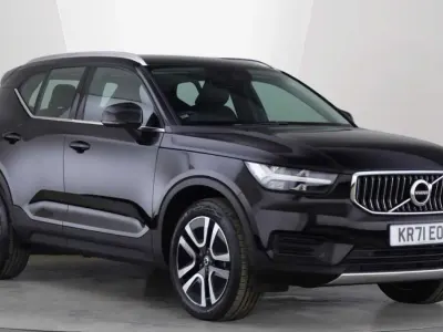 Used Volvo XC40 Inscription 211 HP (155 kW) 2022 Black SUV