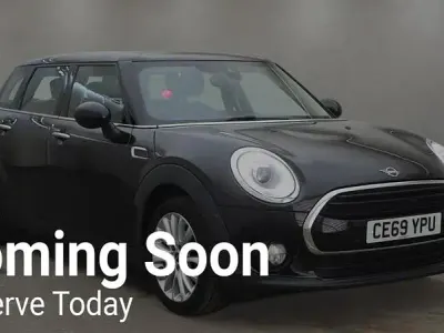 Used Mini Cooper Clubman Classic 136 HP (100 kW) 2019 Black Estate