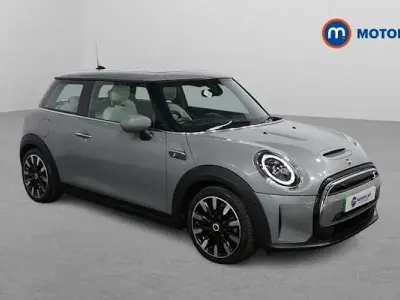 Begagnad Mini Cooper Level 3 135 kW (184 HK) 2023 Halvkombi