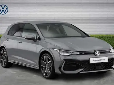 Second-hand VW Golf VIII 150 CP (110 kW) 2026