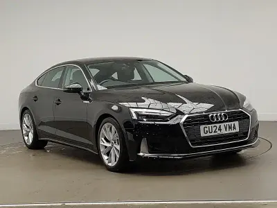 Używany Audi A5 Sport 150 KM (110 kW) 2024 Czarny Hatchback